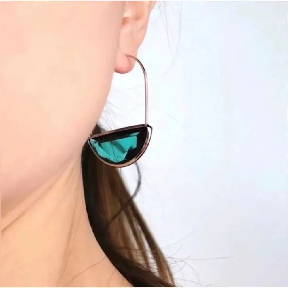 New Anthro Green Faceted Crescent Earrings Closed Hoops